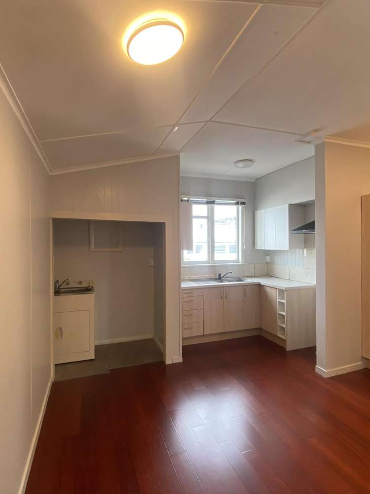 1 Symons Lane Taradale_7