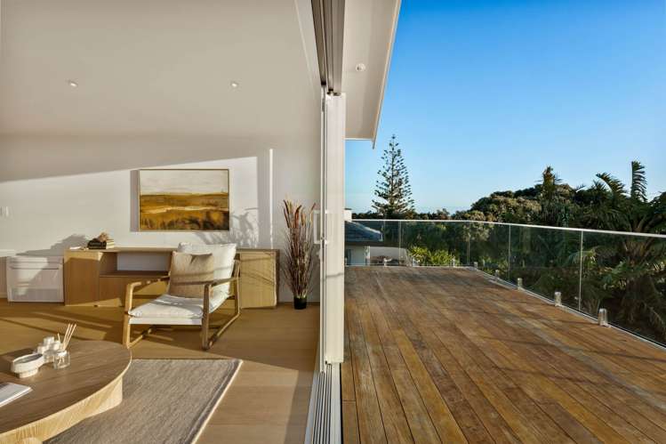 4 Ngatira Road Muriwai_9
