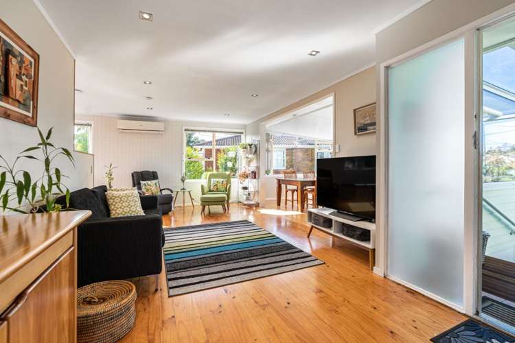 1/9 Mayburn Road Te Atatu Peninsula_8