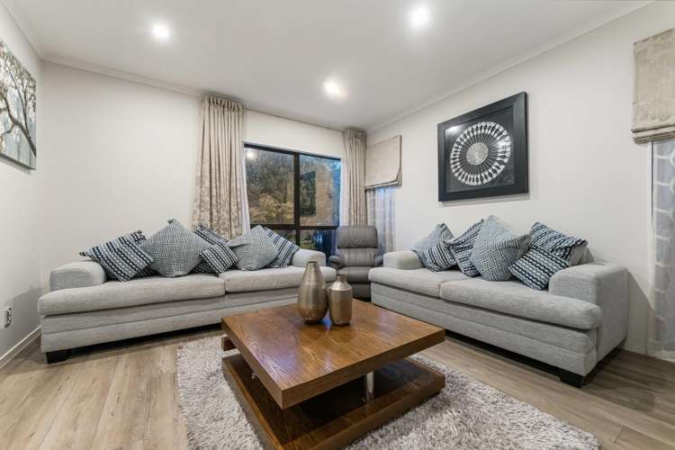 38 Thomas Rielly Avenue Hobsonville_30