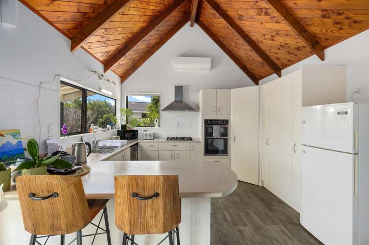 12 Coquette Street_4