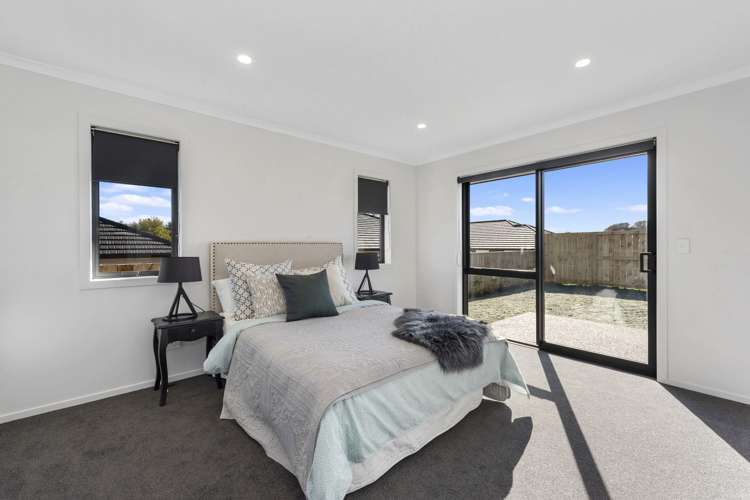 34 Maanihi Drive Rototuna North_12