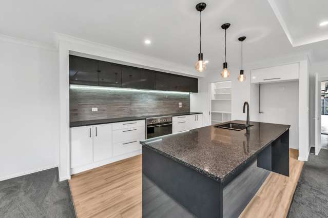 29 Irvines Track Halswell_3