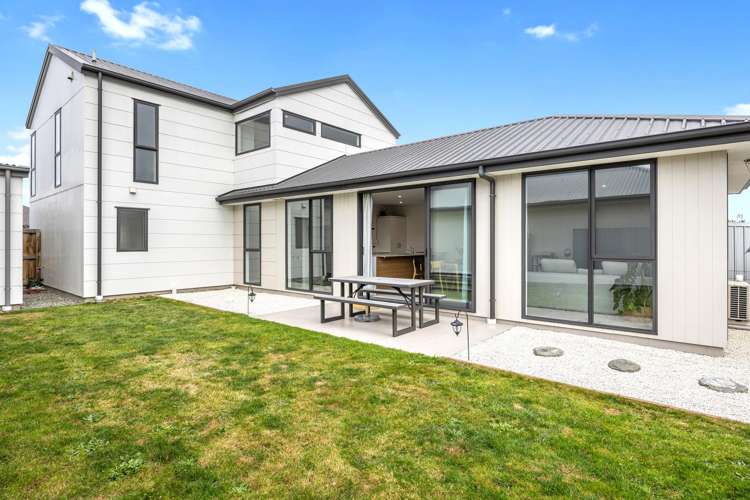 9 George West Square_0