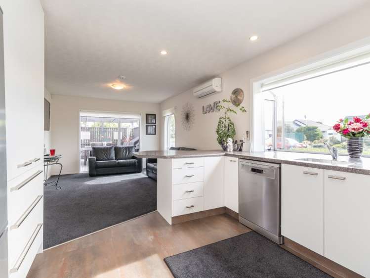 52 Roydon Drive Templeton_6