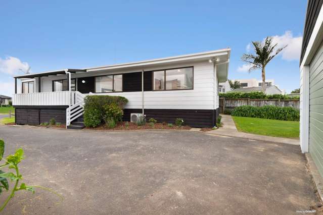 4 Seaway Road Clarks Beach_1