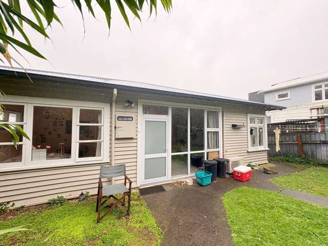 90C Nairn Street