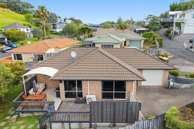 17 Kestrel Heights Arkles Bay_2