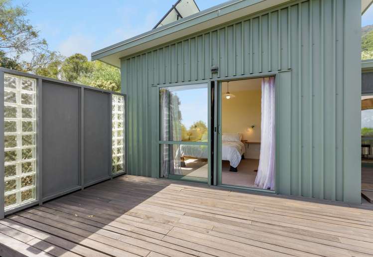 142 Huia Street Waikanae_22