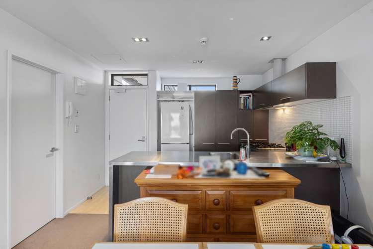 5y/435 New North Road Kingsland_10