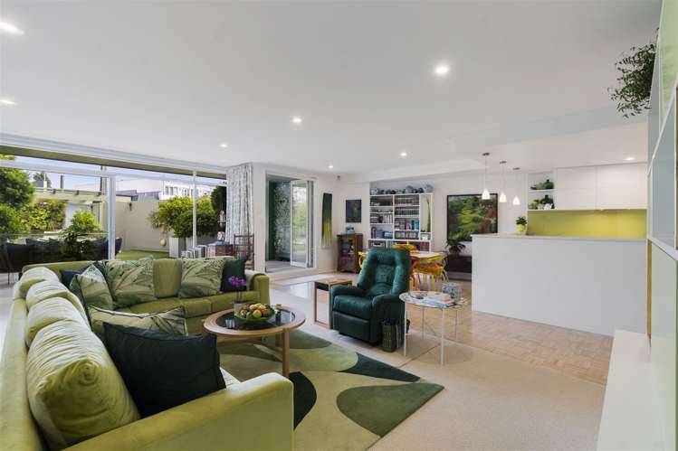 1a/2 Queens Parade Devonport_0