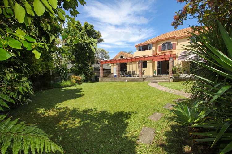 3 San Ambrosio Rise Henderson_21