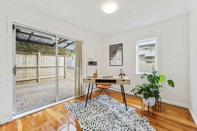 36 Tawera Road Greenlane_21