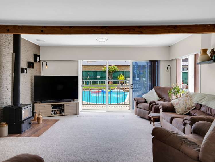 9 Matthews Crescent Melville_35