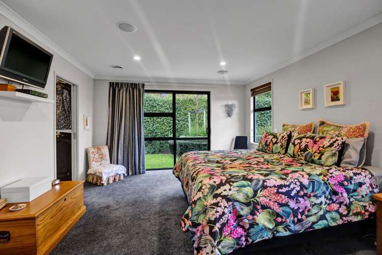 4 Manukaka Heights Hurdon_15