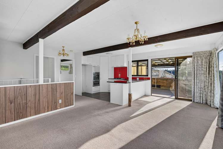 44 Pinedale Crescent Riversdale Beach_1