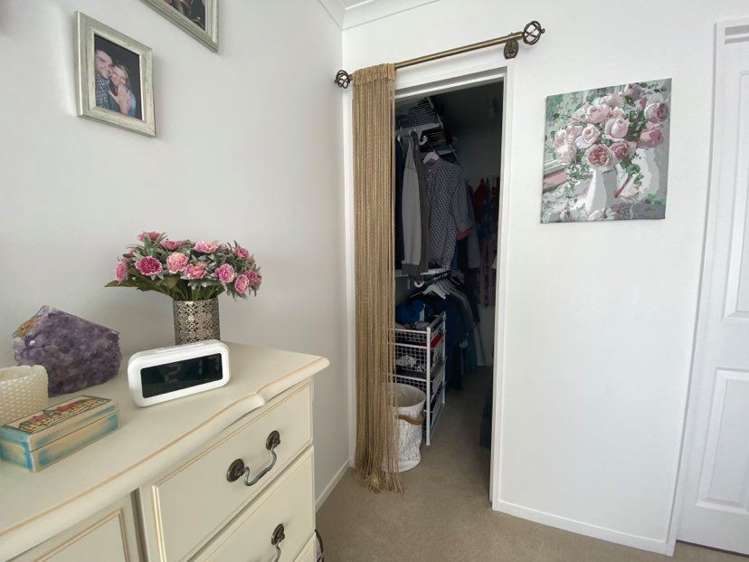 24a Bodi Place Te Atatu South_11