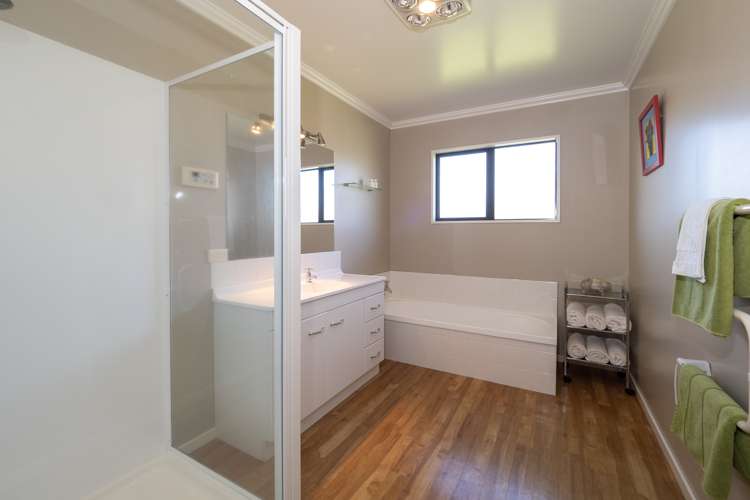 3 Millstream Lane Allenton_18