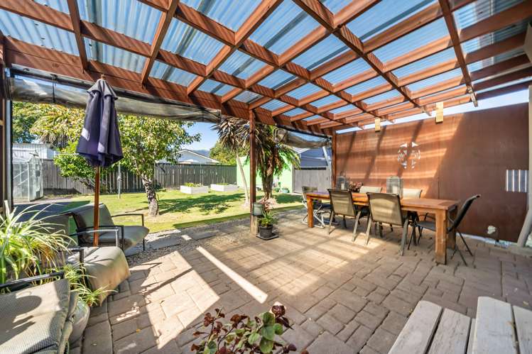 18 Akron Grove Totara Park_16