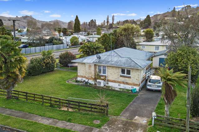 Flat and brick three bedroom home