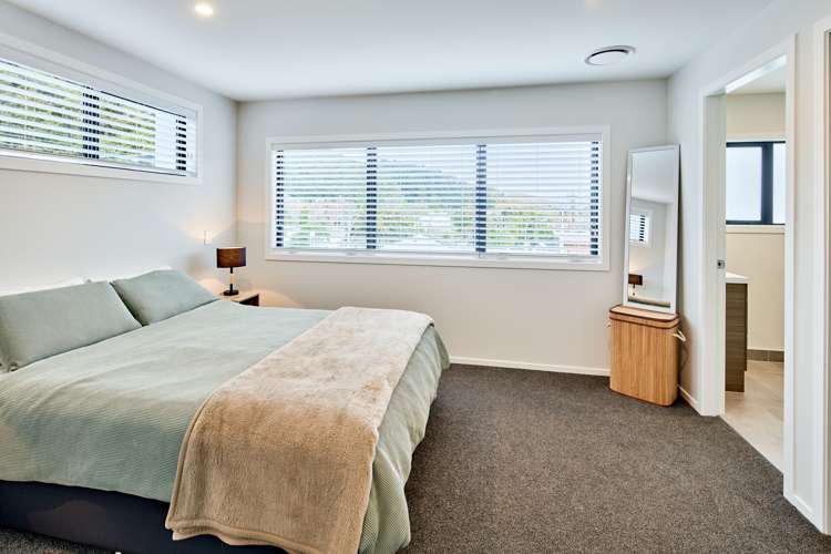 6 Pakura Place Wainuiomata_11