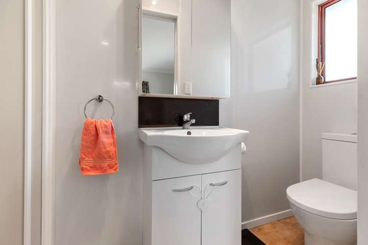 63 Katerini Grove Papamoa_14