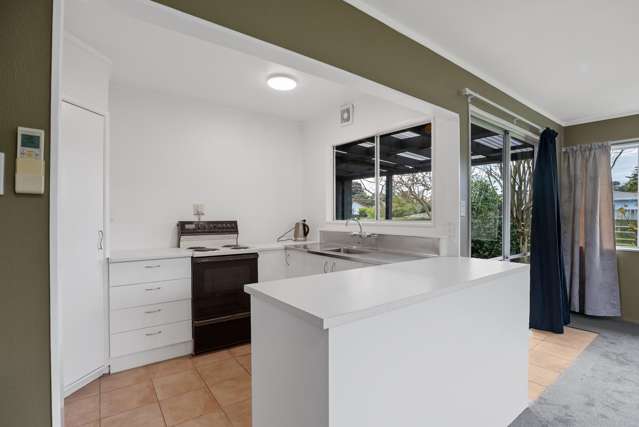 16B/C Buckley Grove Paraparaumu_4