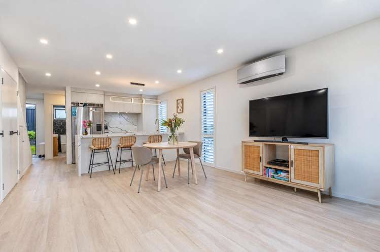 3/1 Seaforth Avenue Mangere Bridge_14