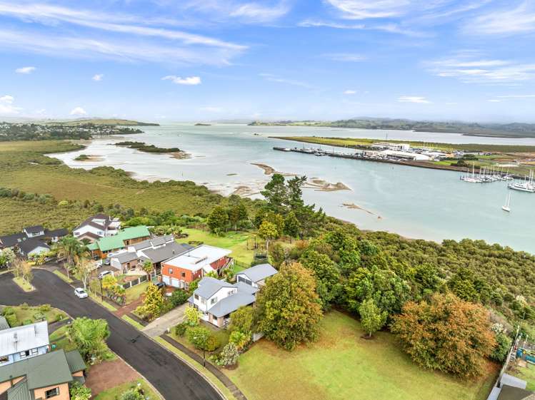 74 George Point Road Onerahi_34