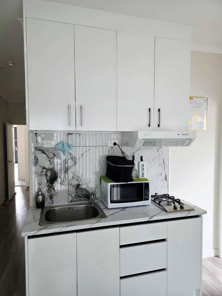 8 Te Aramanu Crescent Papakura_23