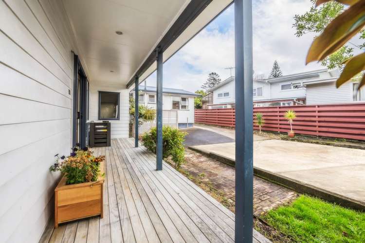 53 Blakeborough Drive Forrest Hill_22