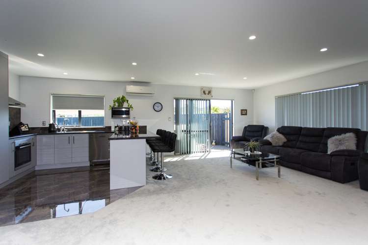 10 Leicester Place Springvale_4