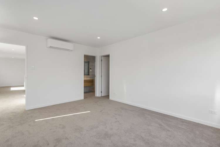 4 Aquamarine Avenue Wainui_10