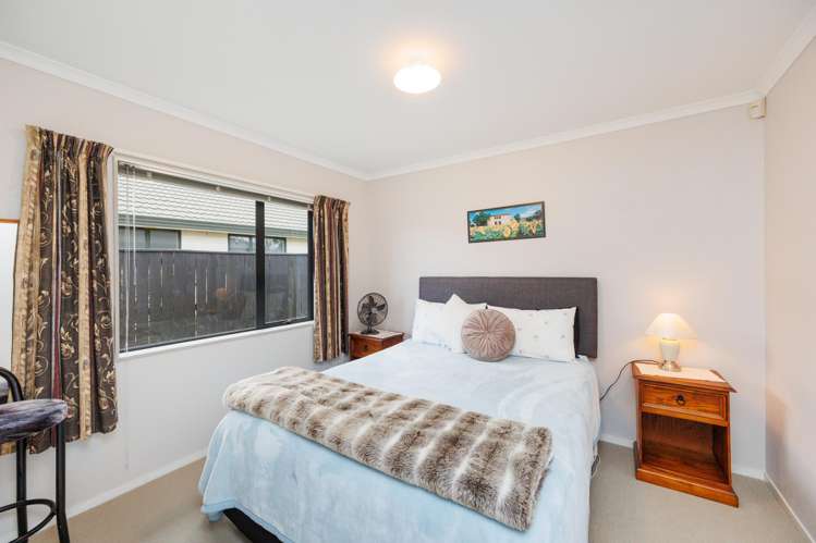 49 Peter Hall Drive Kelvin Grove_13