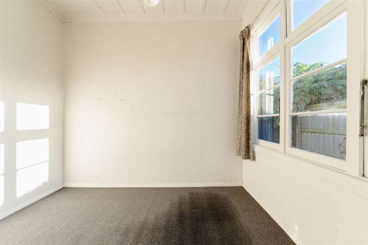 65 David Street Caversham_13