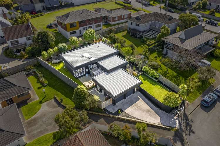 1 Riviera Place Hauraki_18