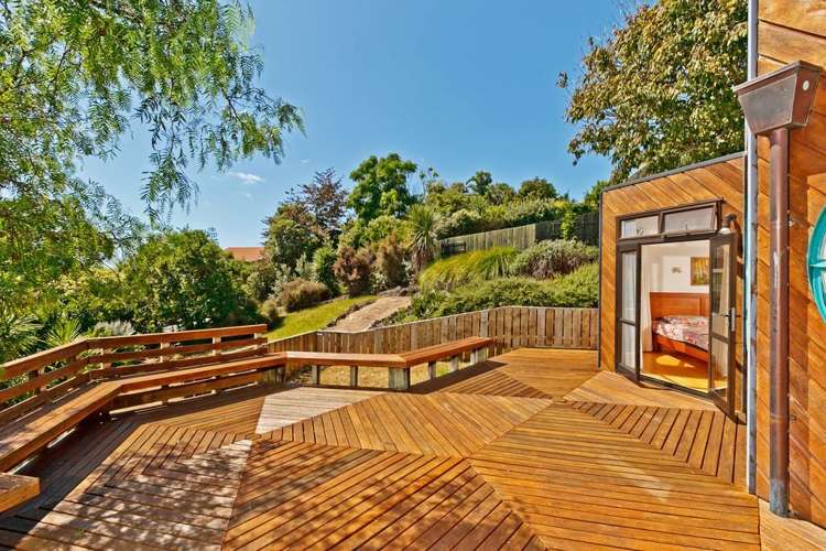 645 Beach Road Rothesay Bay_23