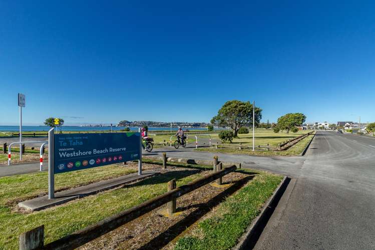 3A The Esplanade Westshore_15
