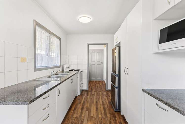 3a Robertson Road Ranui_6