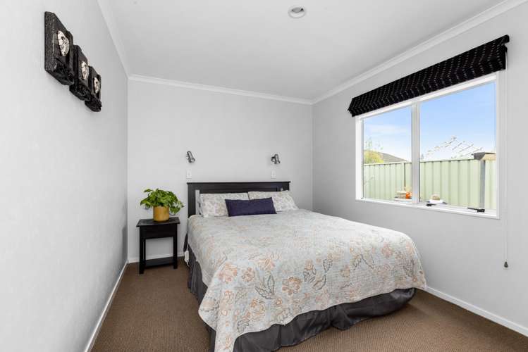 79 Kensington Drive Taradale_11