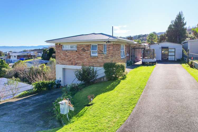 803 Richmond Street Thames_14