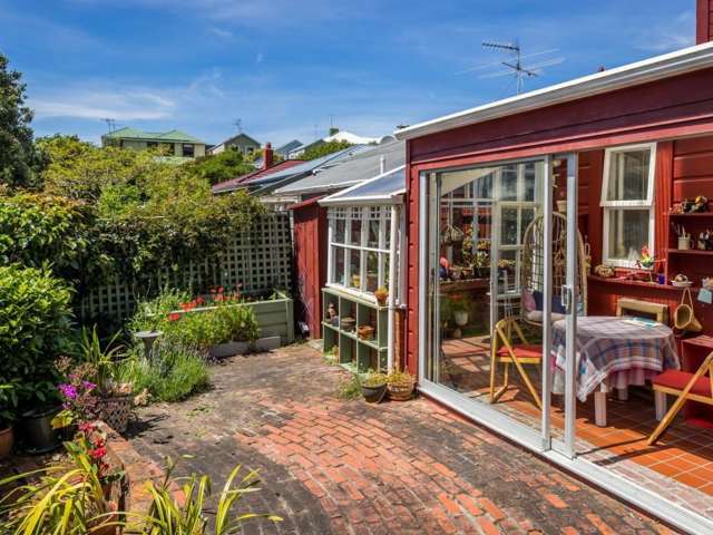 9 Aorangi Terrace Thorndon_1