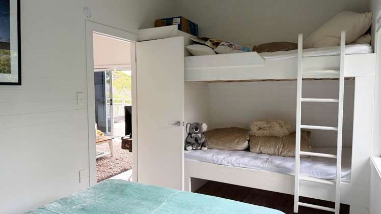 44 Blackwell Drive Great Barrier Island_6