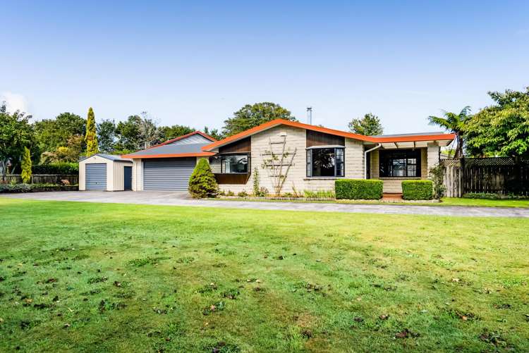 37 Pembroke Road East Stratford_2