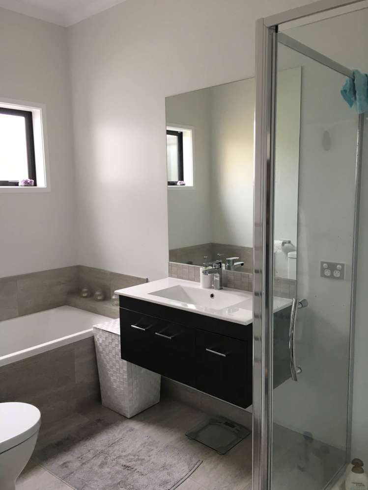 53 Cape Cod Drive Gulf Harbour_11