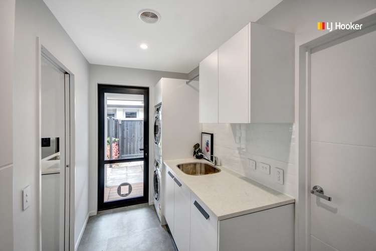 10 Kinloch Place Mosgiel_19