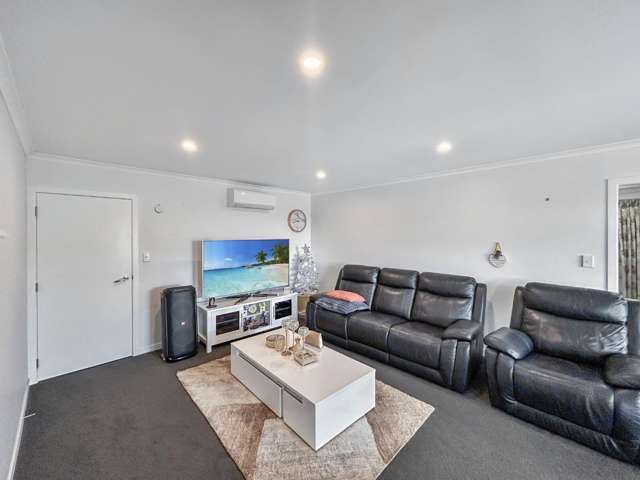 19 Gibraltar Way 10930_1