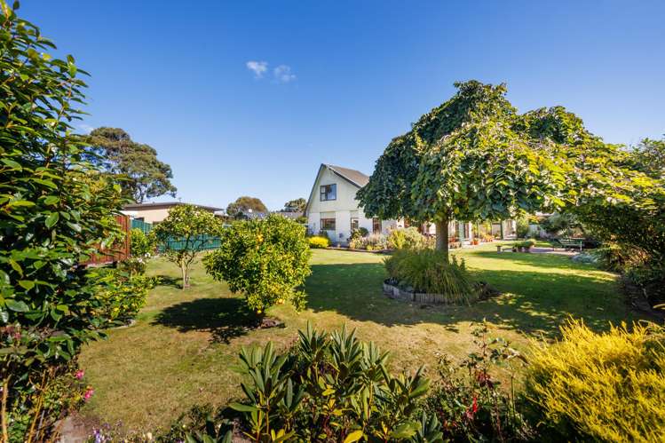 372 Kimbolton Road Feilding_24