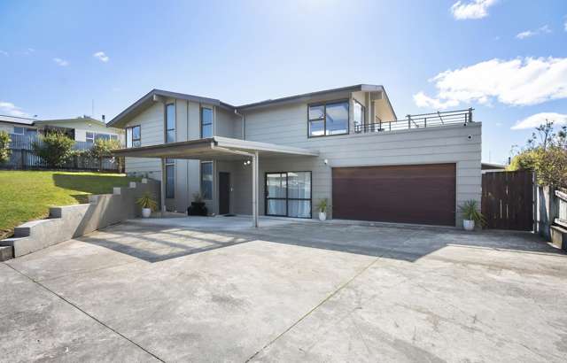 Versatile living