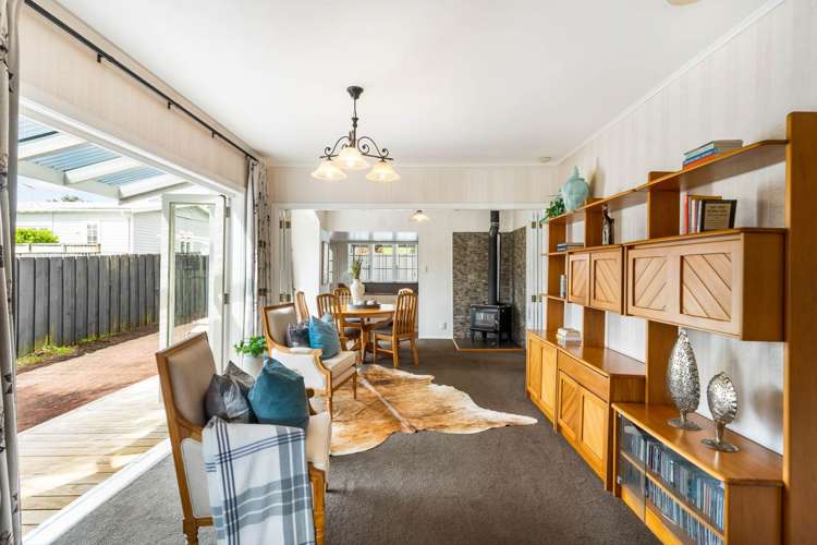 51 Woodward Road Mount Albert_6